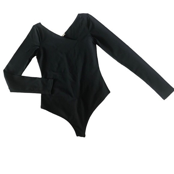 Free People Intimately Bodysuit Long Sleeves Black Asymmetric Cut Neckline SZ S - Picture 2 of 6